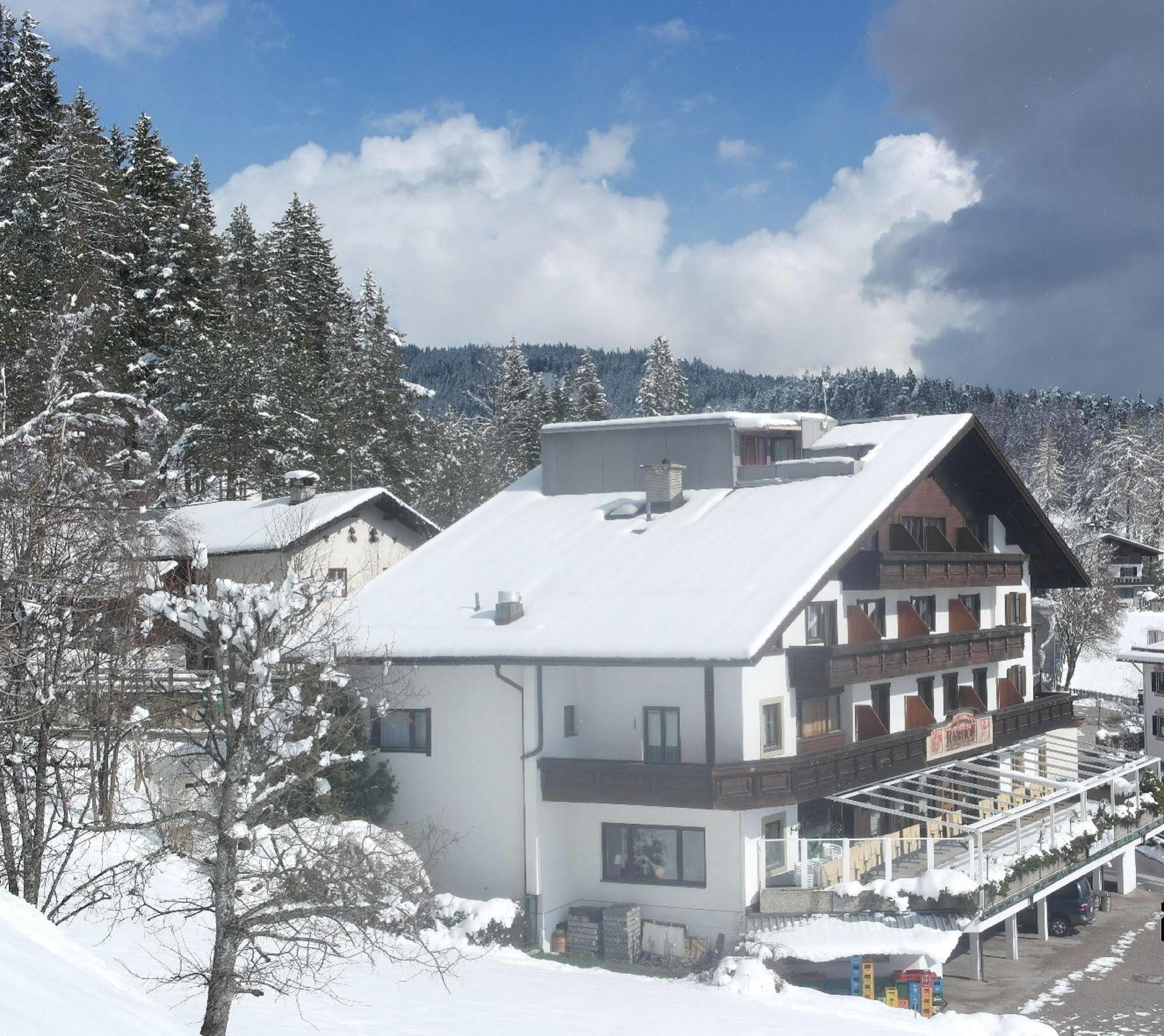 Hotel Habhof - Garni Mosern Exterior photo